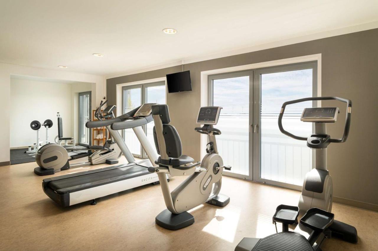 Elaya Hotel Hamburg Finkenwerder Ehemals The Rilano Hotel Хамбург Екстериор снимка