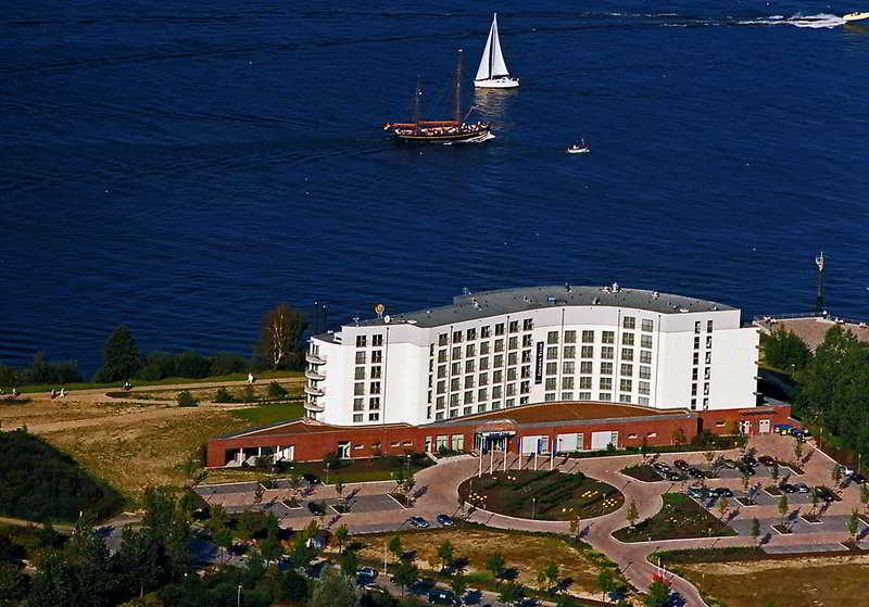Elaya Hotel Hamburg Finkenwerder Ehemals The Rilano Hotel Хамбург Екстериор снимка